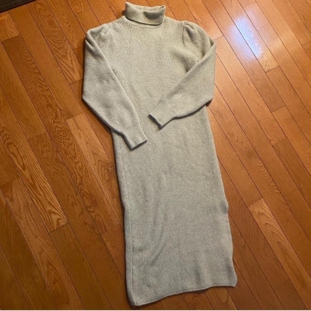 ASOS- Size 2 MIDI Sweater Dress